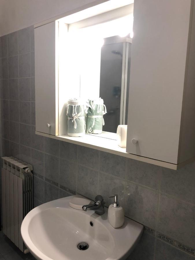 Due Ale - Nuova Casa Di Corte A Trieste